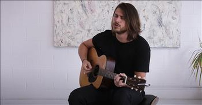 'Canyons' Cory Asbury Acoustic Performance