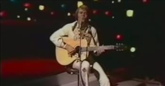 'Time In A Bottle' Classic Glen Campbell Performance