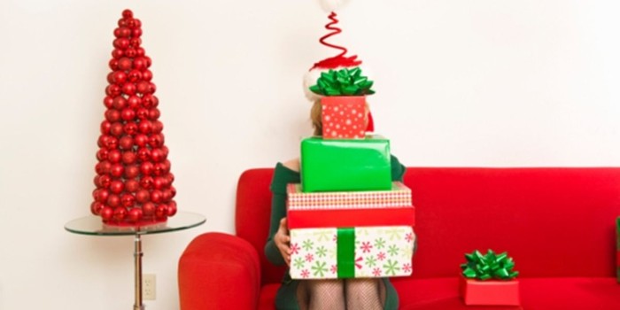 A Single's Survival Guide to the Holidays
