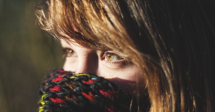 How can young Christian women embrace the season of singleness?