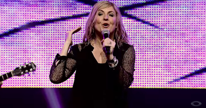 Victor's Crown by Darlene Zschech