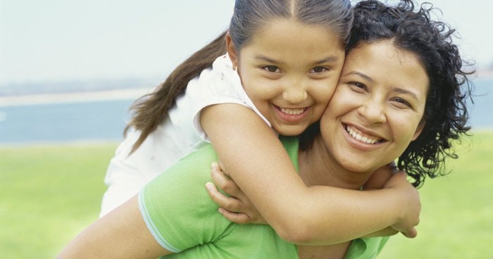 3 Simple Ways to be More Empathetic toward Other Moms