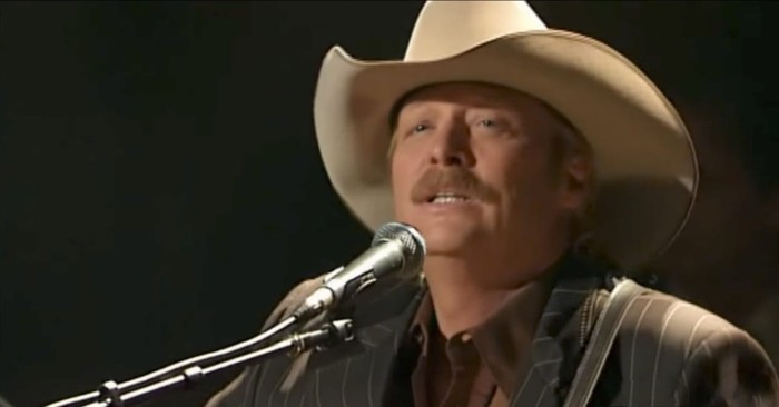 Alan Jackson Praises God With 'Blessed Assurance'