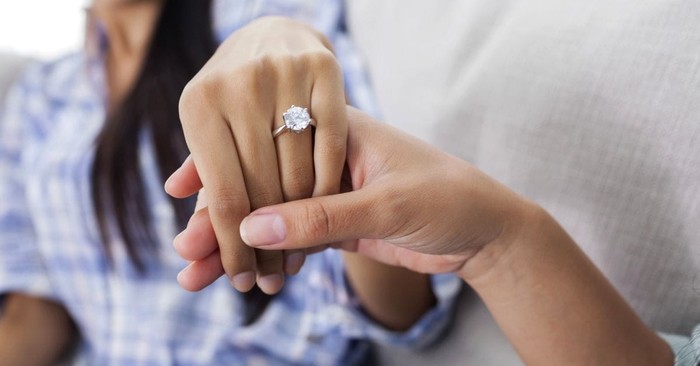 6 Questions to Ask Before You Get Engaged