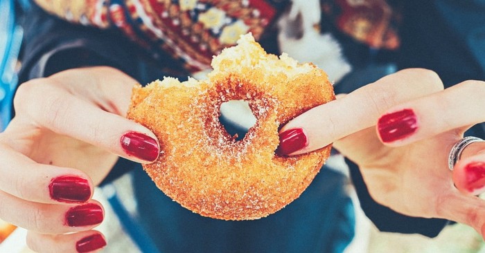 5 Common Food Lies Women Believe (and How to Fight Back)
