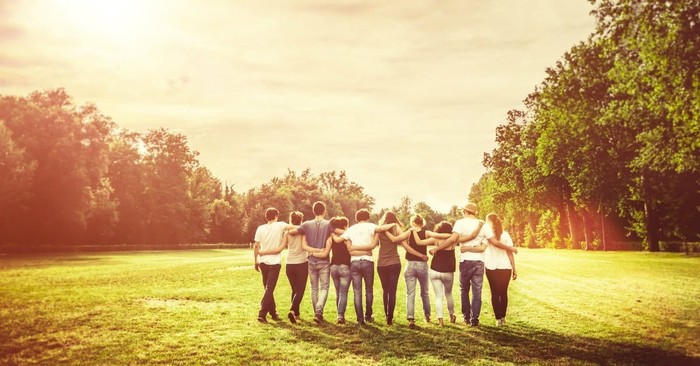 10 Habits Christians Should Practice to Better Love One Another