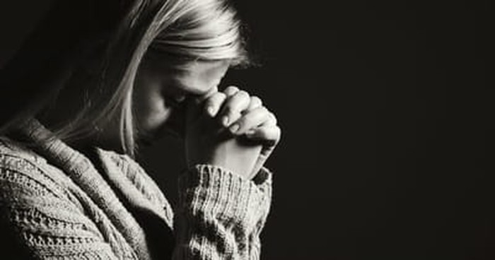 <b>1:</b> 5 Prayers for the Grieving Heart