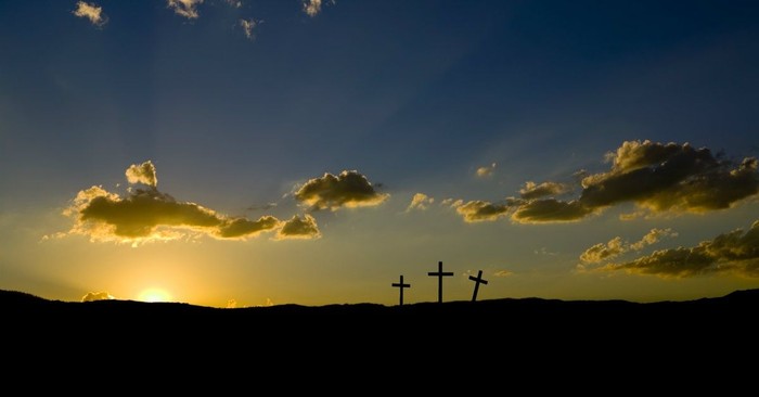 A Prayer for Resurrection Day and 25 Scriptures to Remind Us – He Has Risen!
