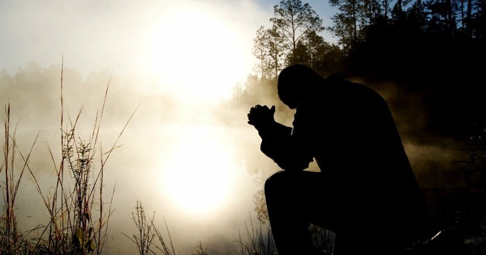 How to Pray When Grief Makes Praying Hard