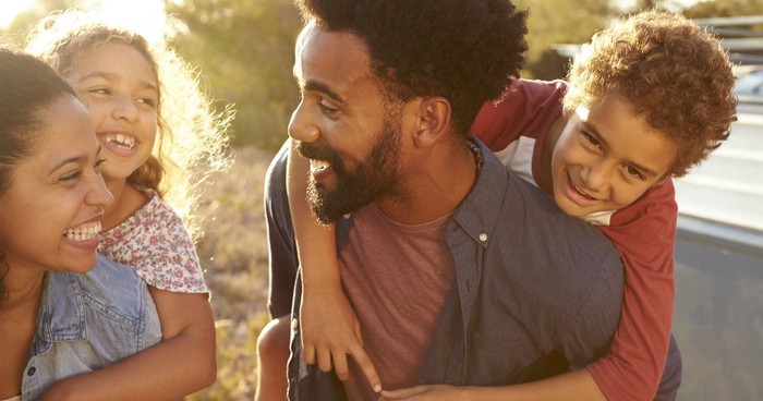 8 Affirmations Your Kids Need to Hear You Say about Your Spouse