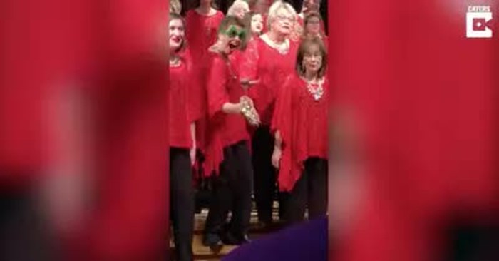 Christmas Choir Singer Goes Viral With Goofy Dance Moves