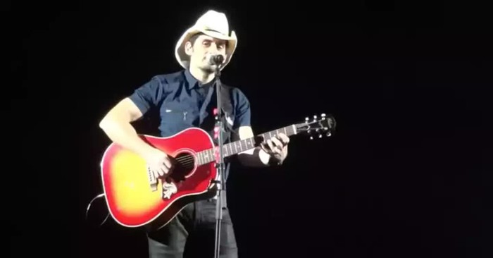 Brad Paisley Sings Easter Classic 'The Old Rugged Cross'