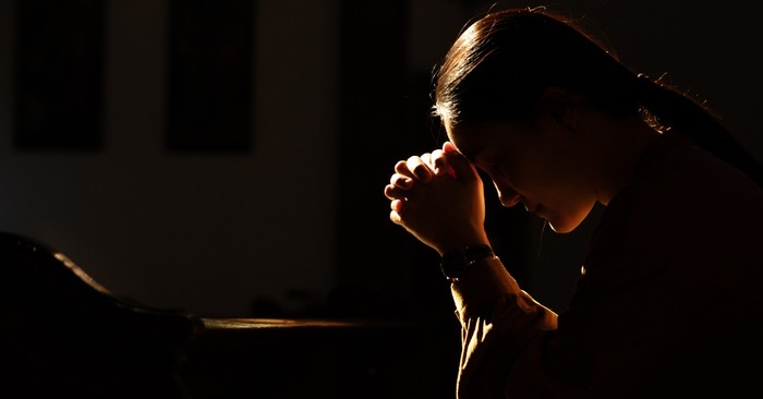 4 Powerful Prayers for Dark Times