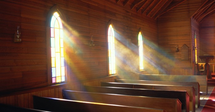 10 Warning Signs That You Are in an Unhealthy Church