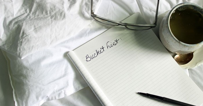 How to Build a Bucket List Rather Than Create Short-term Resolutions