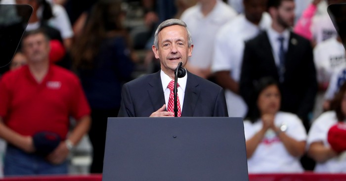 Pastor Robert Jeffress Receives 'Friend of Zion' Award from Jerusalem's Friends of Zion Museum