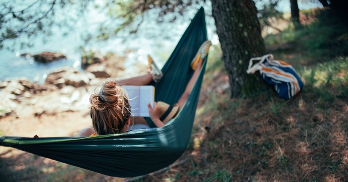 5 Hobbies to Try This Summer