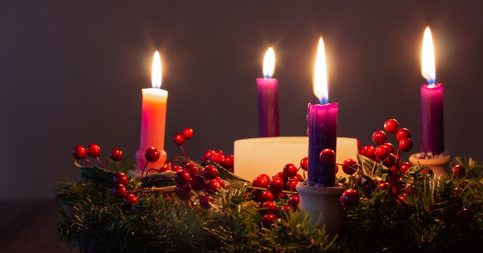 The Advent Wreath & Candles - Meaning, Symbolism and History