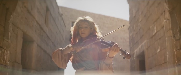 'O Holy Night' - Beautiful Christmas Video by Lindsey Stirling