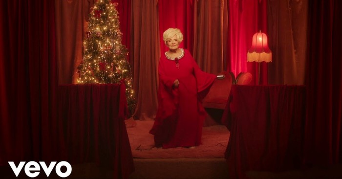 Brenda Lee Celebrates 65th Anniversary of ‘Rockin’ Around the Christmas Tree’ with New Video