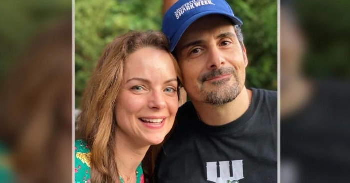 The Touching Story of How Brad Paisley Met His Wife of More than 20 Years 