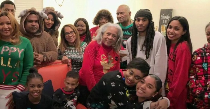 Single Mom with Huge Heart Raises Nearly 40 Kids in Addition to Her Own