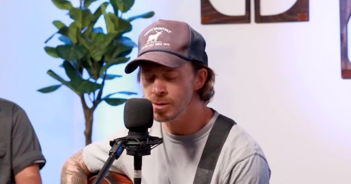 Tenth Avenue North's Heartfelt Acoustic Rendition of 'Invited'