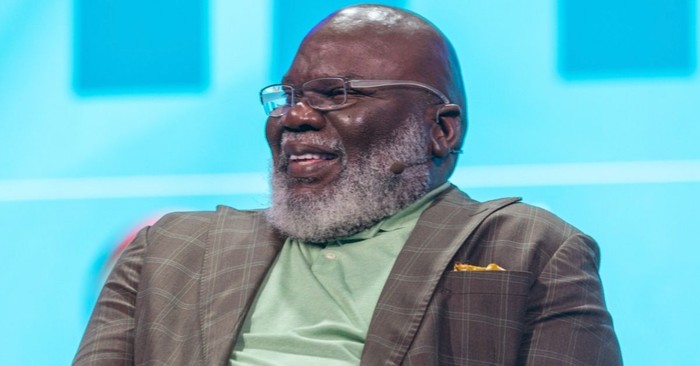 T.D. Jakes Recovering after Health Scare during Powerful Sunday Sermon