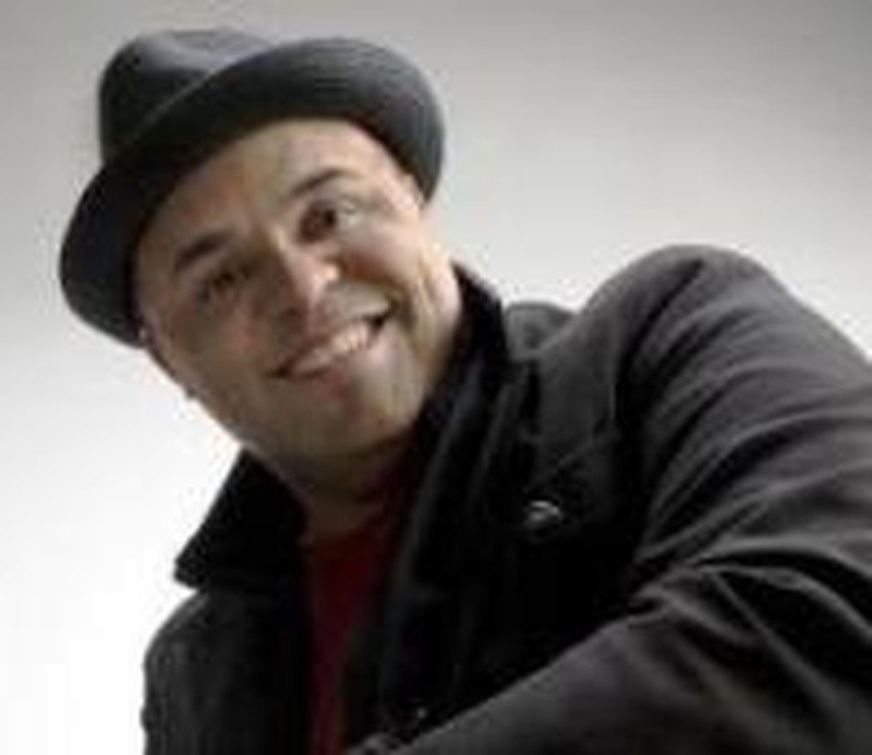 Israel Houghton:  One Man, One Passion
