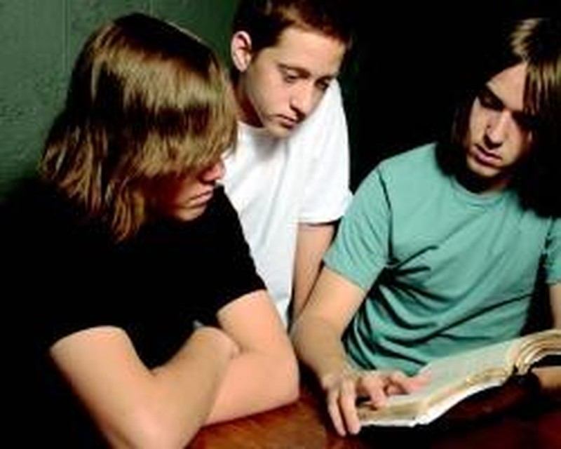 Teen Apologetics: Good Questions Deserve Good Answers