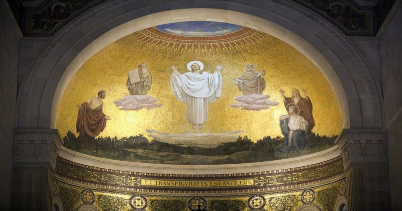 what-was-the-transfiguration-of-jesus-christ-meaning-and-importance