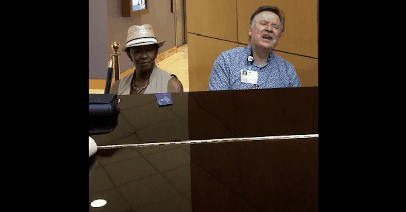 Stranger At Hospital Sings Piano Duet With Preacher