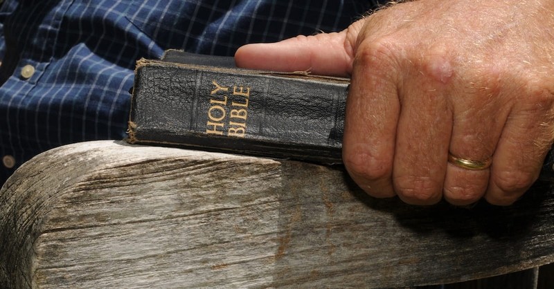 How Can I Remember to Read the Bible Every Day? 