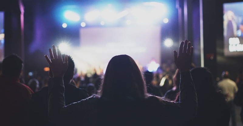 Embrace the Joyful Noise of Clapping in Church