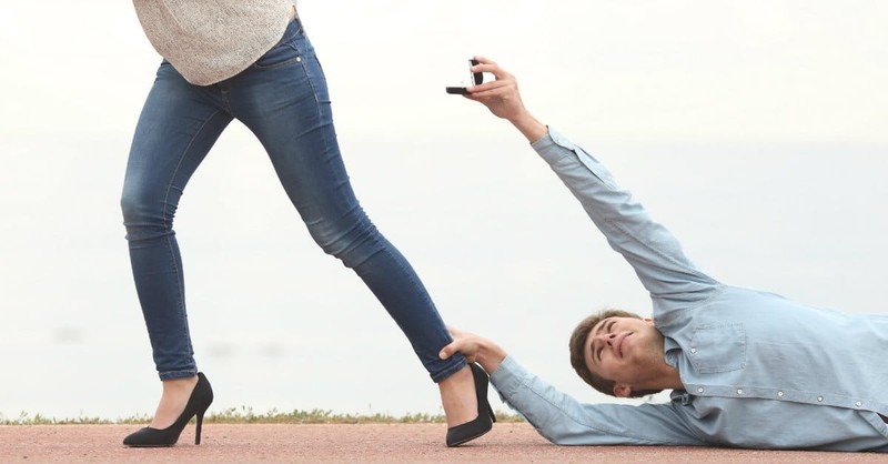 10 Warning Signs that Mean You're Not Meant to Say 'I Do'