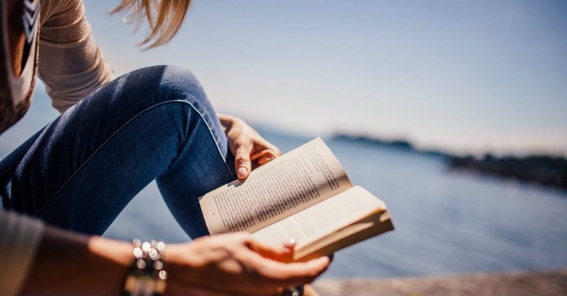 6 Great Devotionals to Read This Summer