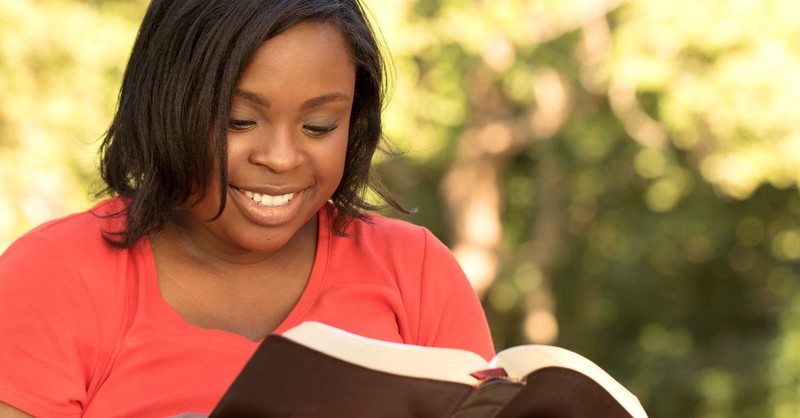 5 Benefits to Reading Entire Books of the Bible in One Sitting