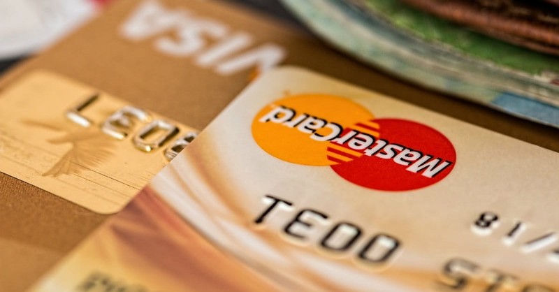 4 Reasons I Hate Credit Cards (and Why You Should Too)