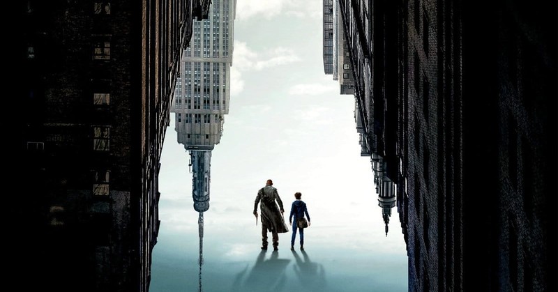 Charismatic Cast Can't Keep <i>The Dark Tower</i> from Collapsing