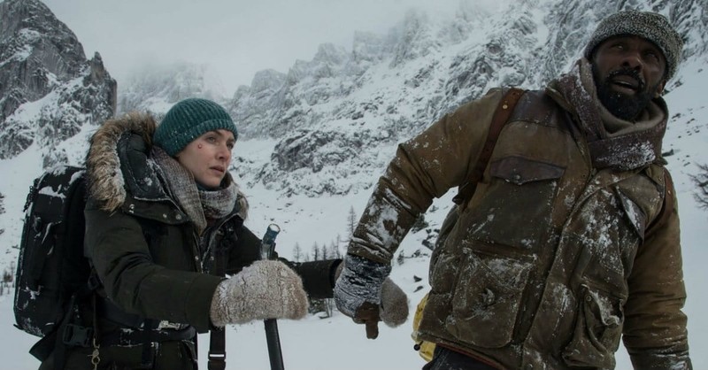 <i>The Mountain Between Us</i> is Alluring but Artificial
