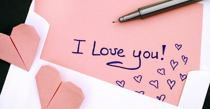 10 Little Notes Of Encouragement To Send Your Wife