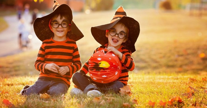 A Tricky Holiday: Should Christians Ignore or Embrace & Celebrate Halloween?