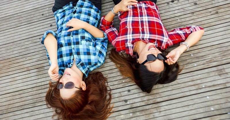 How to Avoid the Comparison Trap That Kills Friendships 