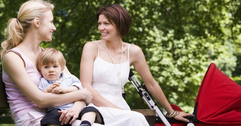 3 Ways to Make Friends as a New Mom