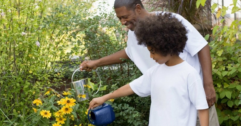 5 Priceless Ways to Honor Dad without Spending Money