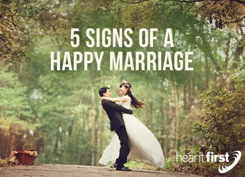 5 Signs Of A Happy Marriage
