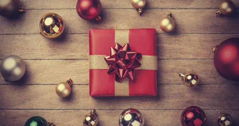 6 Smart Ways to Save Money This Christmas