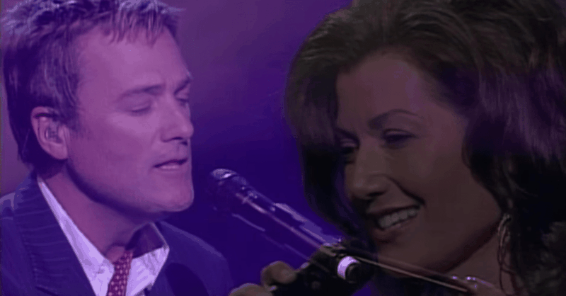 Amy Grant And Michael W. Smith Sing ‘Thy Word’ At Dove Awards