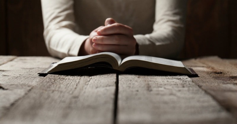 Bible Verses on Praying Without Ceasing