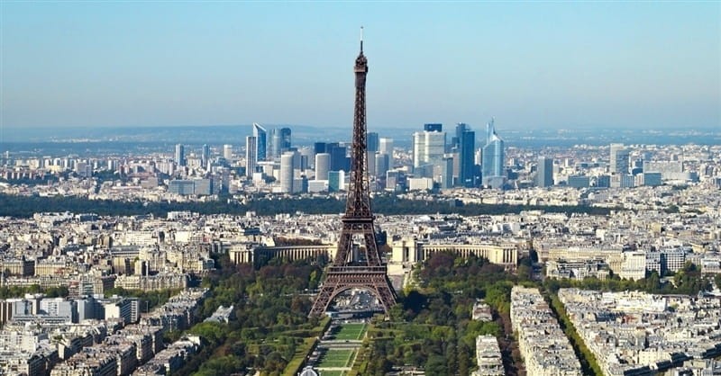 As Paris Attacks Shift Public Opinion, How Can Christians Respond to Refugee Crisis?